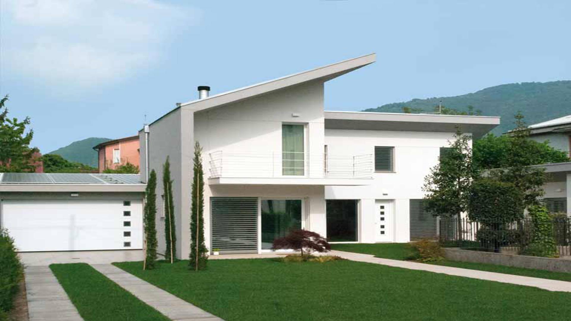 Home Slide 07 – A CLASS BUILDING